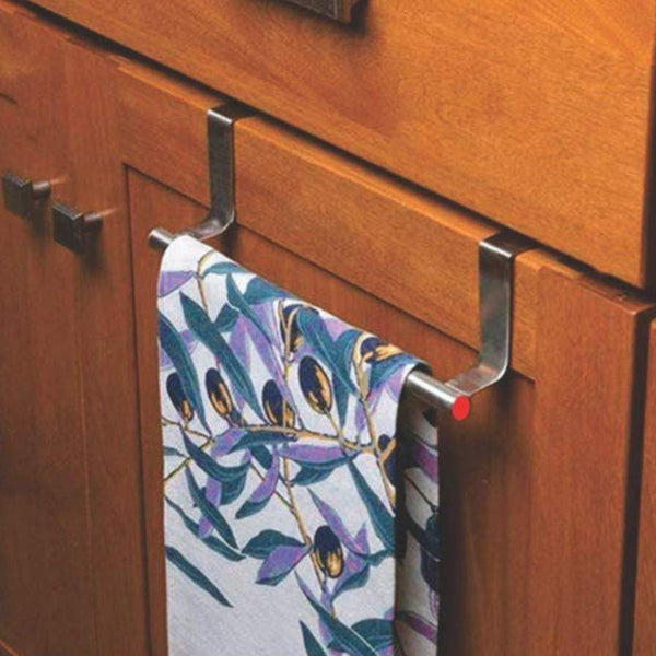 Bathroom towel rod